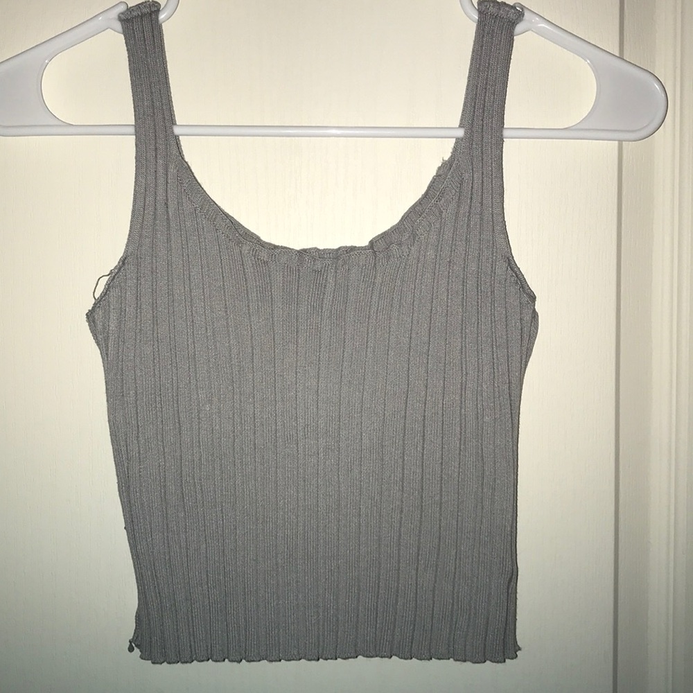 Super cute blue / grey pastel cropped tank